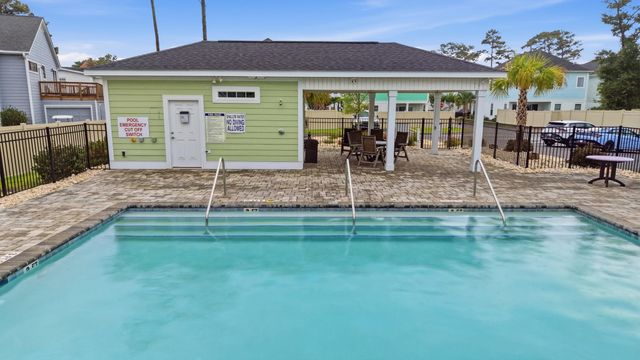 512 9th Ave. S, North Myrtle Beach, SC 29582