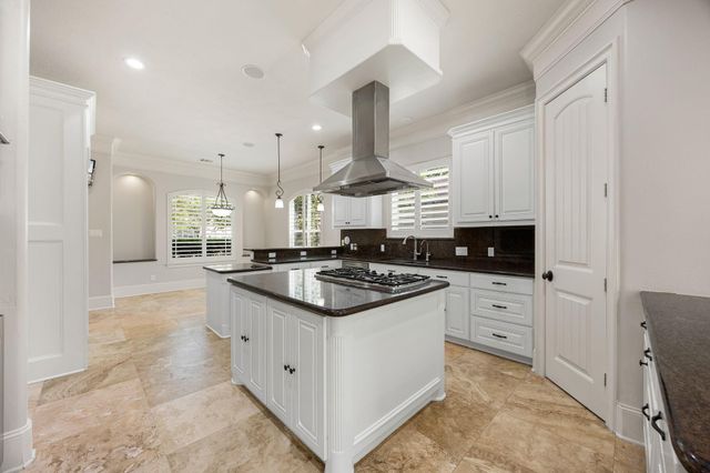 1711 Oak Shade Drive, Sugar Land, TX 77479