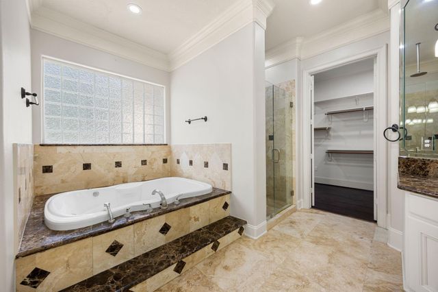 1711 Oak Shade Drive, Sugar Land, TX 77479
