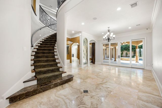 1711 Oak Shade Drive, Sugar Land, TX 77479