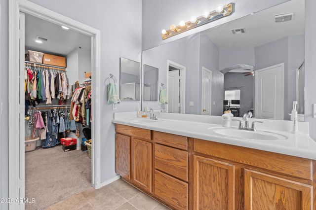8526 W PRESTON Lane, Tolleson, AZ 85353