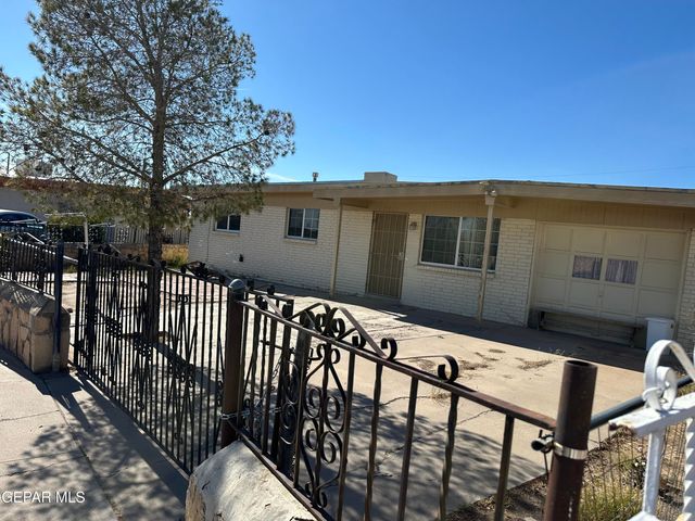 8912 MELLON Drive, El Paso, TX 79907