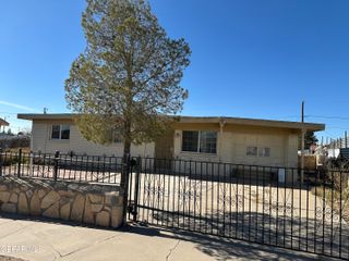 8912 MELLON Drive, El Paso, TX 79907