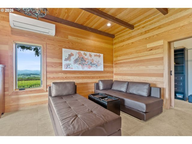 8810 Ne BLACKBURN Rd, Yamhill, OR 97148
