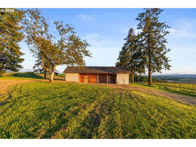 8810 Ne BLACKBURN Rd, Yamhill, OR 97148
