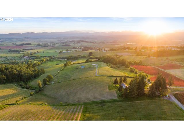 8810 Ne BLACKBURN Rd, Yamhill, OR 97148