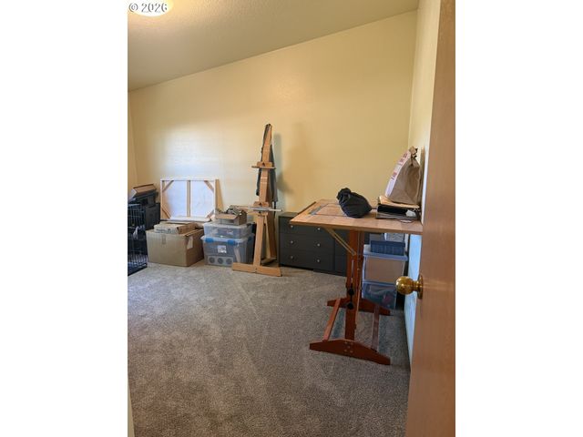 8810 Ne BLACKBURN Rd, Yamhill, OR 97148