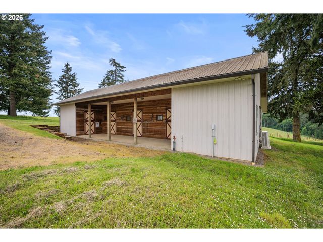 8810 Ne BLACKBURN Rd, Yamhill, OR 97148