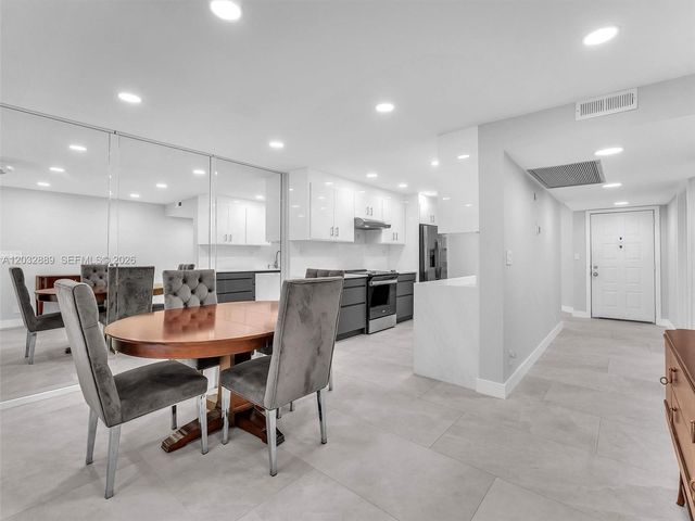 1601 Abaco Drive F3, Coconut Creek, FL 33066