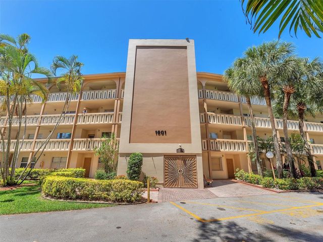1601 Abaco Drive F3, Coconut Creek, FL 33066