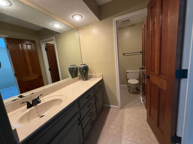 1921 E Nottingham Street, Springfield, MO 65804