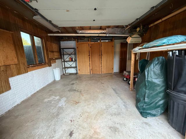 1921 E Nottingham Street, Springfield, MO 65804