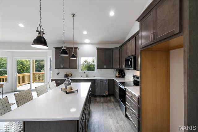 1417 Cortez Dr., Hillsboro, MO 63050