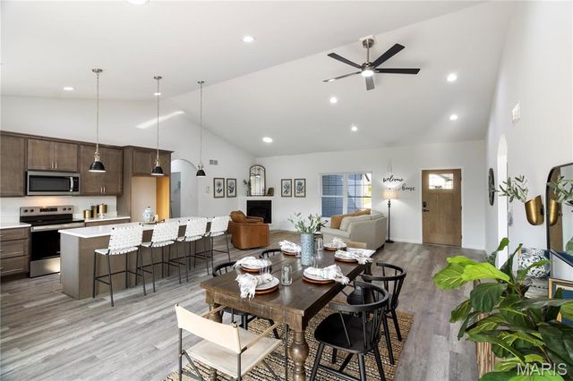 1417 Cortez Dr., Hillsboro, MO 63050