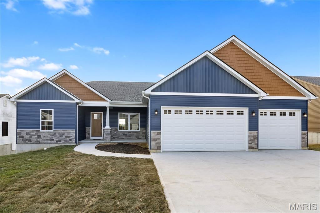 1417 Cortez Dr., Hillsboro, MO 63050