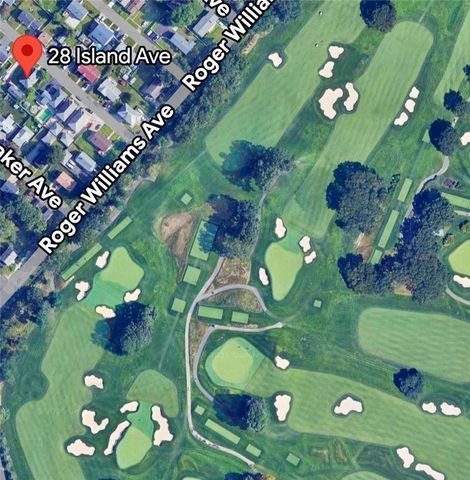 28 Island Avenue, East Providence, RI 02916