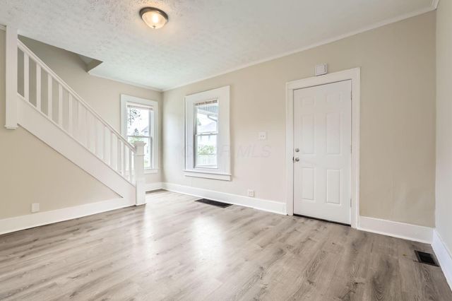 2710 Palmetto Street, Columbus, OH 43204