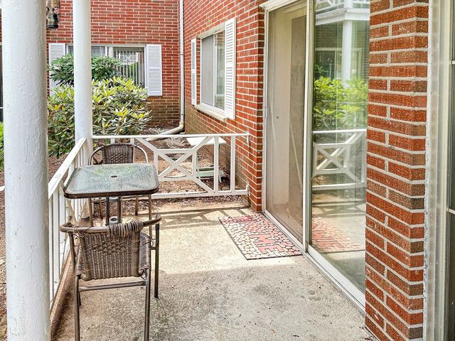 42 Bayberry Dr 1, Sharon, MA 02067