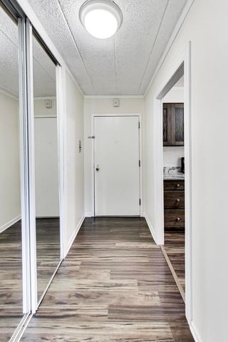 1056 N Mill Street 107, Naperville, IL 60563