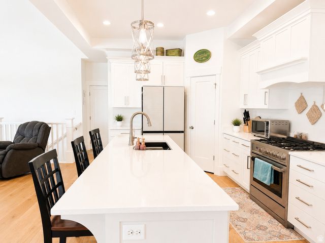 2993 E LAKE VISTA DR, Eagle Mountain, UT 84005