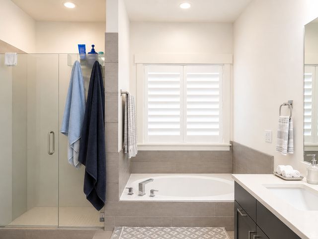 2993 E LAKE VISTA DR, Eagle Mountain, UT 84005