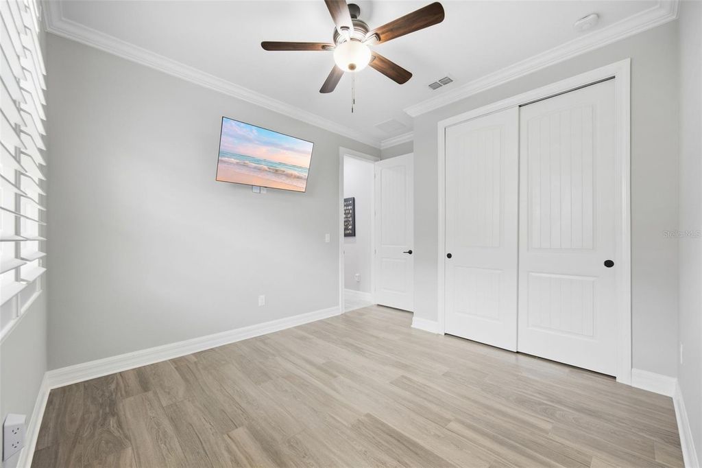 Image 32 of property listing at 9442 IBIS GROVE BOULEVARD, Wesley Chapel, FL 33545