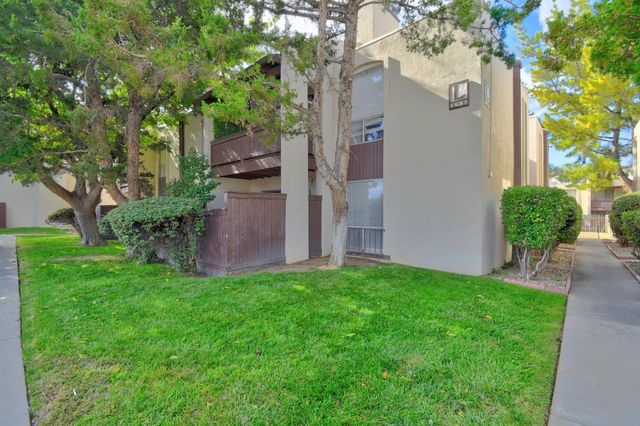 1601 Pennsylvania Street NE L-7, Albuquerque, NM 87110