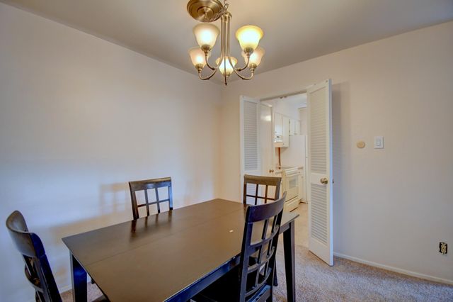 1601 Pennsylvania Street NE L-7, Albuquerque, NM 87110