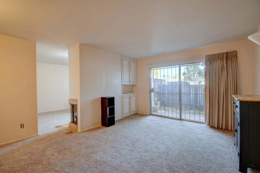 1601 Pennsylvania Street NE L-7, Albuquerque, NM 87110