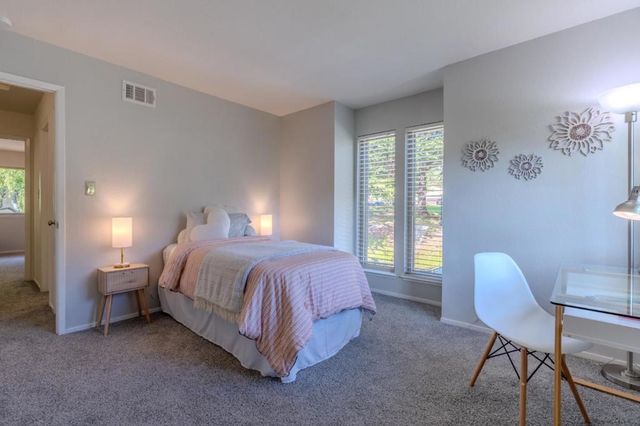 1039 Oddstad Boulevard, Pacifica, CA 94044