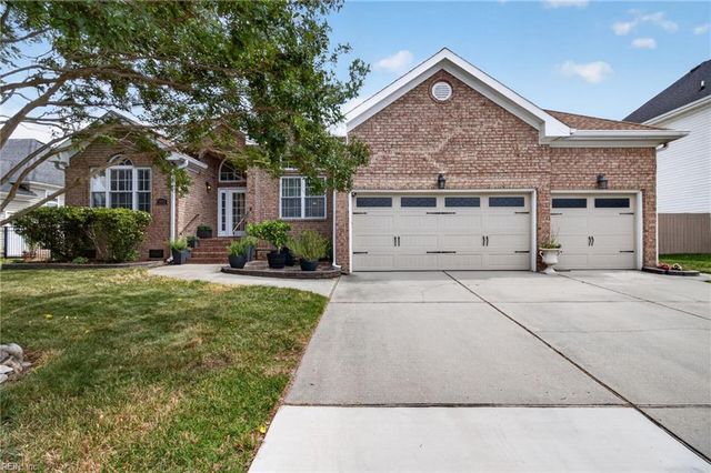 2073 Bierce DR, Virginia Beach, VA 23454