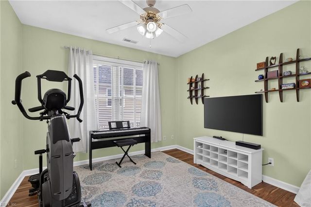 2073 Bierce DR, Virginia Beach, VA 23454