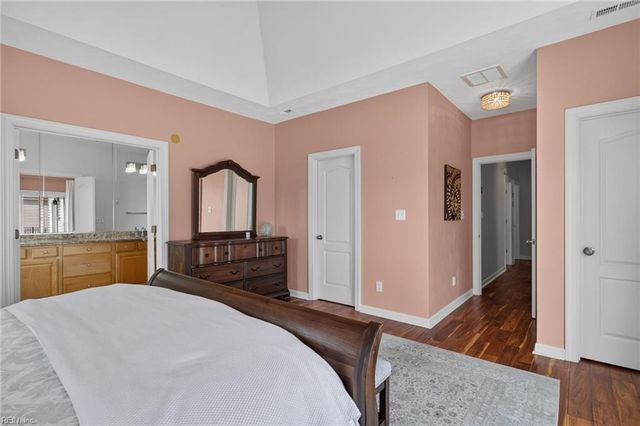 2073 Bierce DR, Virginia Beach, VA 23454