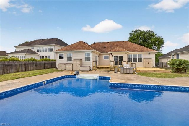 2073 Bierce DR, Virginia Beach, VA 23454