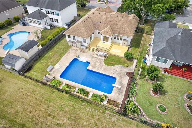 2073 Bierce DR, Virginia Beach, VA 23454