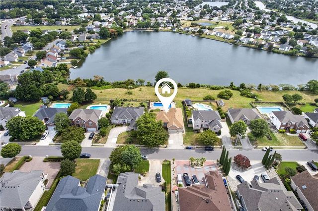 2073 Bierce DR, Virginia Beach, VA 23454