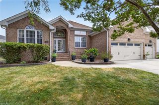 2073 Bierce DR, Virginia Beach, VA 23454