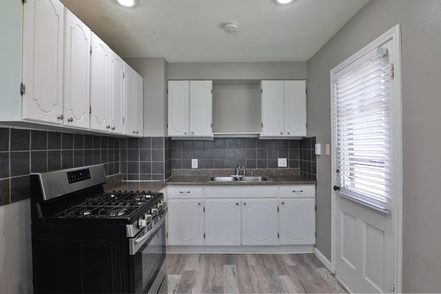 2725 Allegheny Avenue, Columbus, OH 43209