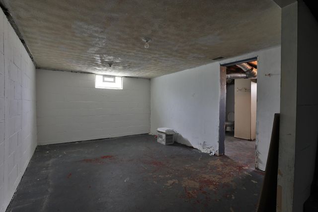 2725 Allegheny Avenue, Columbus, OH 43209