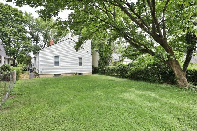 2725 Allegheny Avenue, Columbus, OH 43209