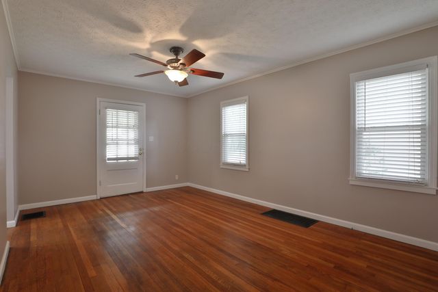 2725 Allegheny Avenue, Columbus, OH 43209