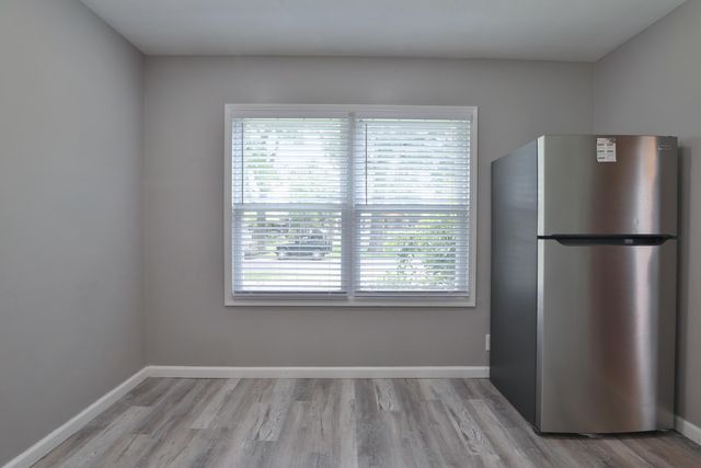 2725 Allegheny Avenue, Columbus, OH 43209