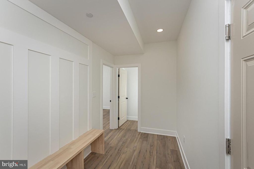 Image 16 of property listing at 3111 SAINT LUKES LN, Baltimore, MD 21207