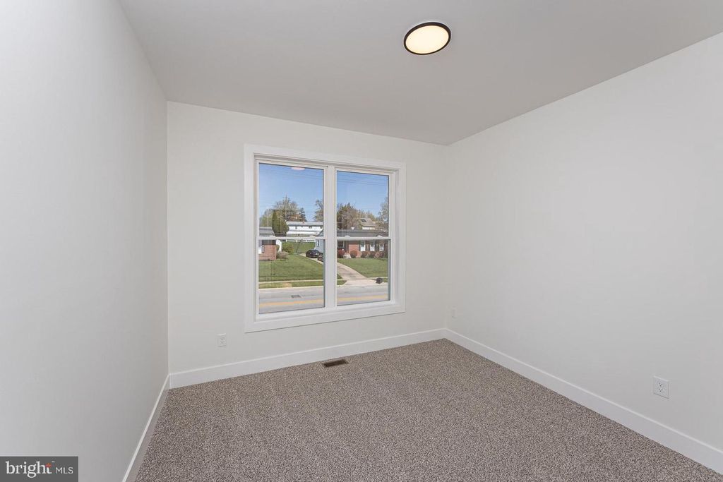 Image 31 of property listing at 3111 SAINT LUKES LN, Baltimore, MD 21207