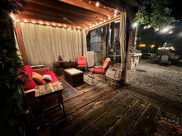 2643 W Maypole Avenue, Chicago, IL 60612