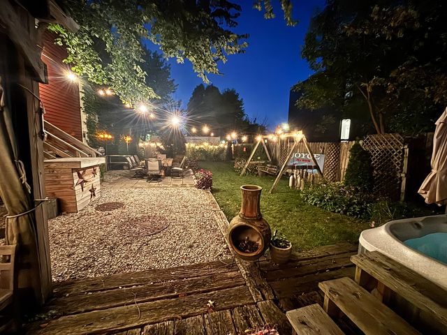 2643 W Maypole Avenue, Chicago, IL 60612