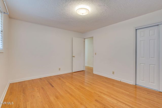 817 Mimosa Drive, Kingsport, TN 37660