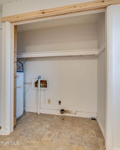 817 Mimosa Drive, Kingsport, TN 37660