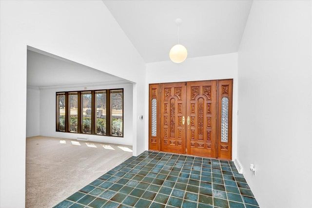 2901 Grandview Boulevard, Madison, WI 53713