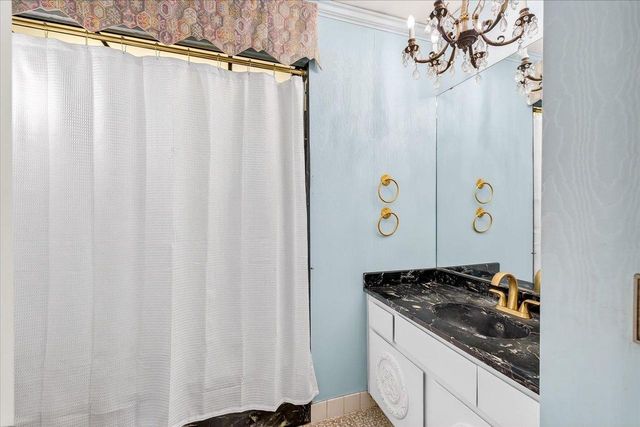 2901 Grandview Boulevard, Madison, WI 53713